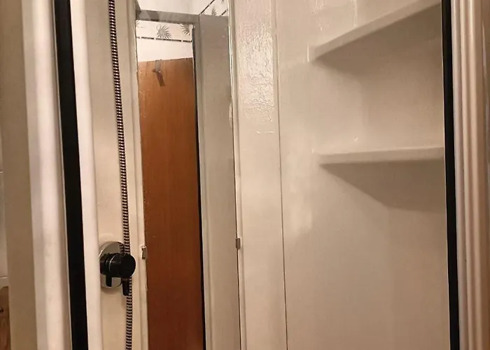 Lame 196 게스트하우스 *